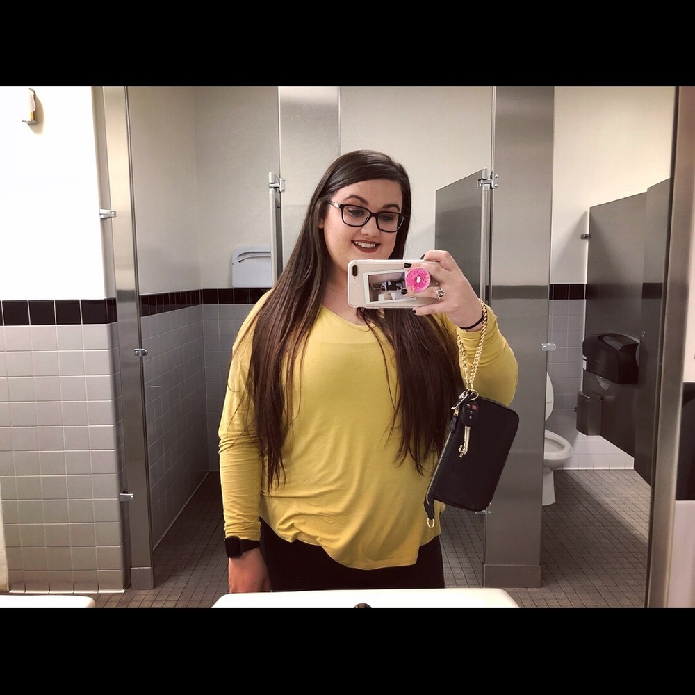 Meet your Posher, Jessica